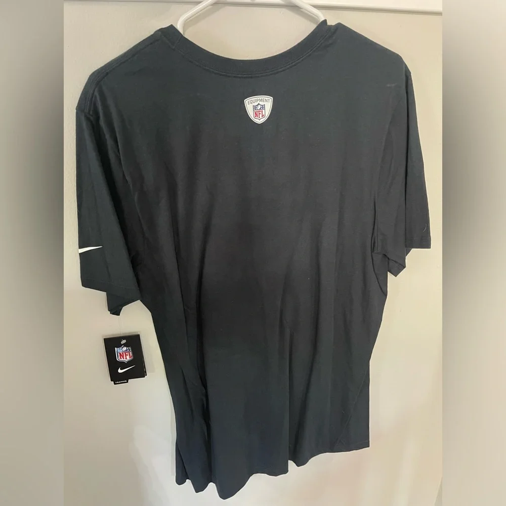 NWT Las Vegas Raiders Nike T-Shirt - Picture 2 of 2